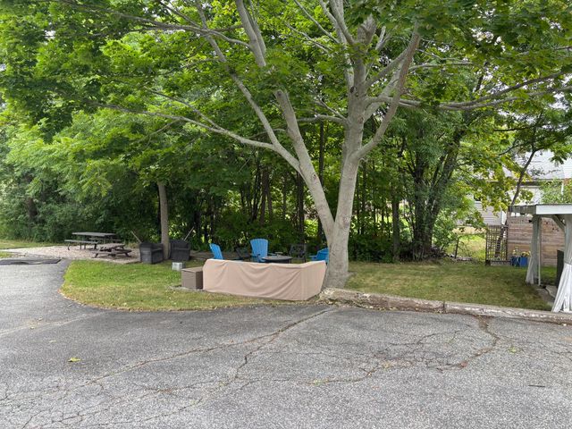 11 Eden Glen Ave, Danvers, MA 01923