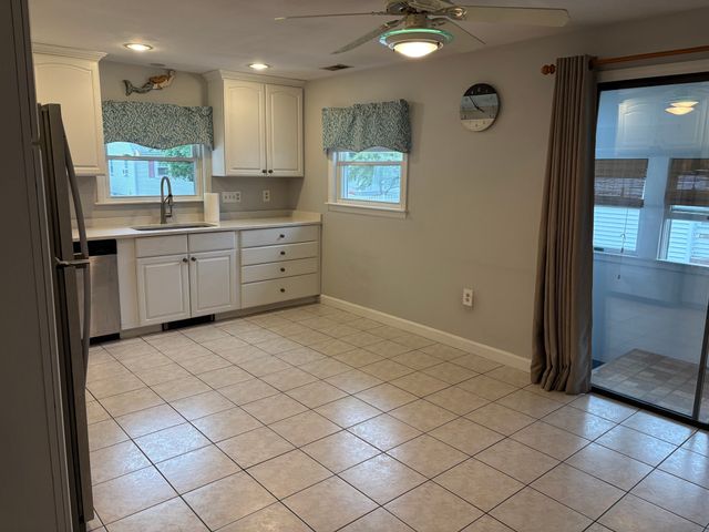 11 Eden Glen Ave, Danvers, MA 01923