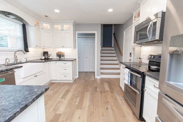 3030 Highway 25W, Cottontown, TN 37048
