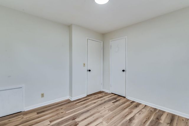 1803 N High St, Wichita, KS 67203