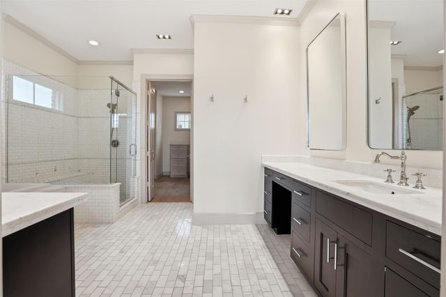 19 Robita Street, Houston, TX 77019