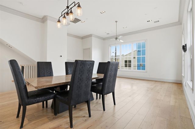 19 Robita Street, Houston, TX 77019