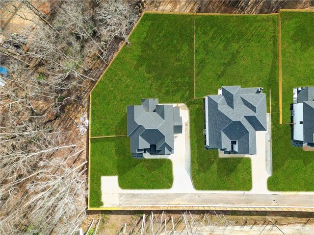 2600 Camp Mitchell Road, Grayson, GA 30017