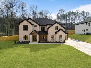 2600 Camp Mitchell Road, Grayson, GA 30017