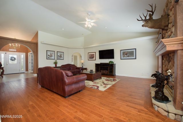 1572 Sawmill Road, Gardnerville, NV 89410