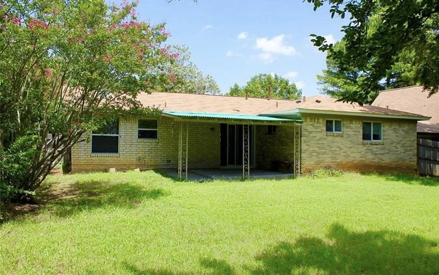 518 Burnwood Drive, Irving, TX 75062