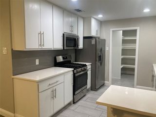 518 Burnwood Drive, Irving, TX 75062