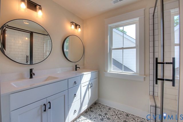 3 Elm Crest Dr, Chesterfield, VA 23236