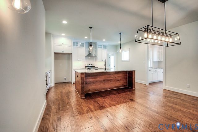 3 Elm Crest Dr, Chesterfield, VA 23236