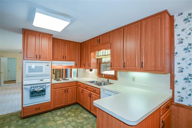 2057 Lavista Circle, Tucker, GA 30084