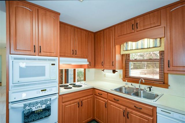 2057 Lavista Circle, Tucker, GA 30084