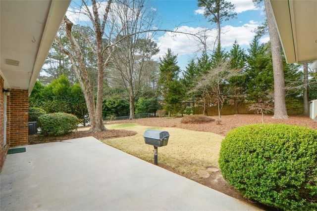 2057 Lavista Circle, Tucker, GA 30084