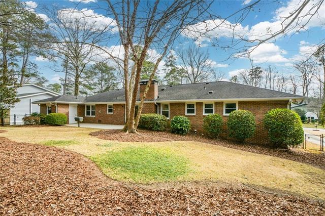 2057 Lavista Circle, Tucker, GA 30084