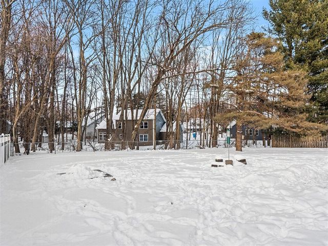 9311 Bunkerhill, Richland, MI 49083