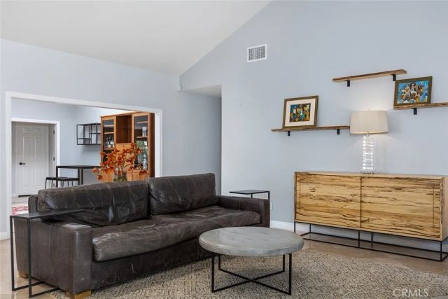 1357 Doverwood, Glendale, CA 91207