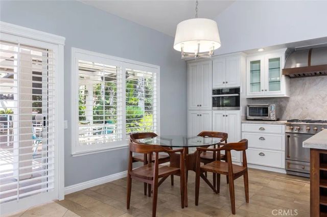 1357 Doverwood, Glendale, CA 91207