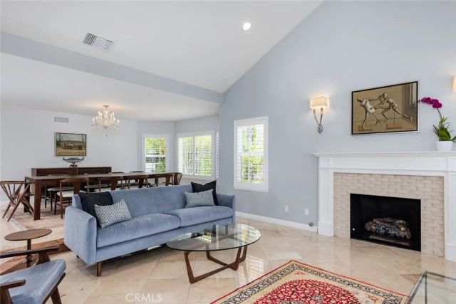 1357 Doverwood, Glendale, CA 91207