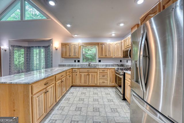 61 Amelia Lane, Blue Ridge, GA 30513