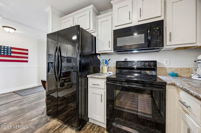 108 SANDRA Lane, Crescent City, FL 32112