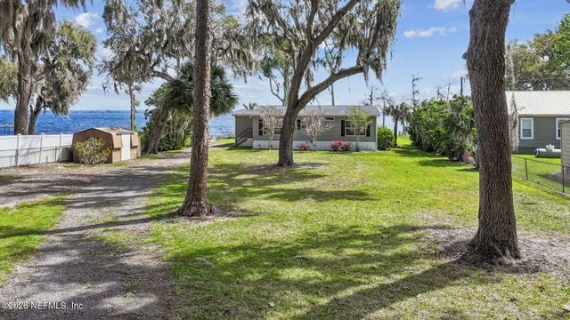 108 SANDRA Lane, Crescent City, FL 32112