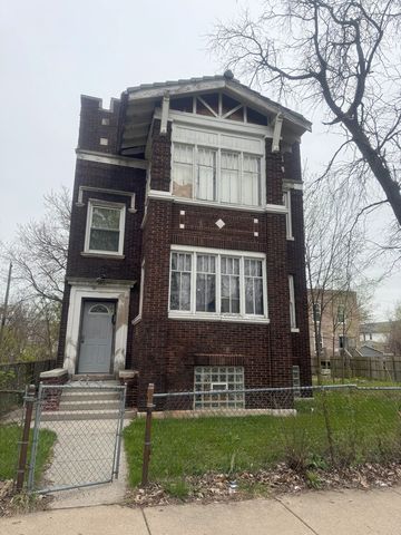 7431 S Kimbark Avenue, Chicago, IL 60619
