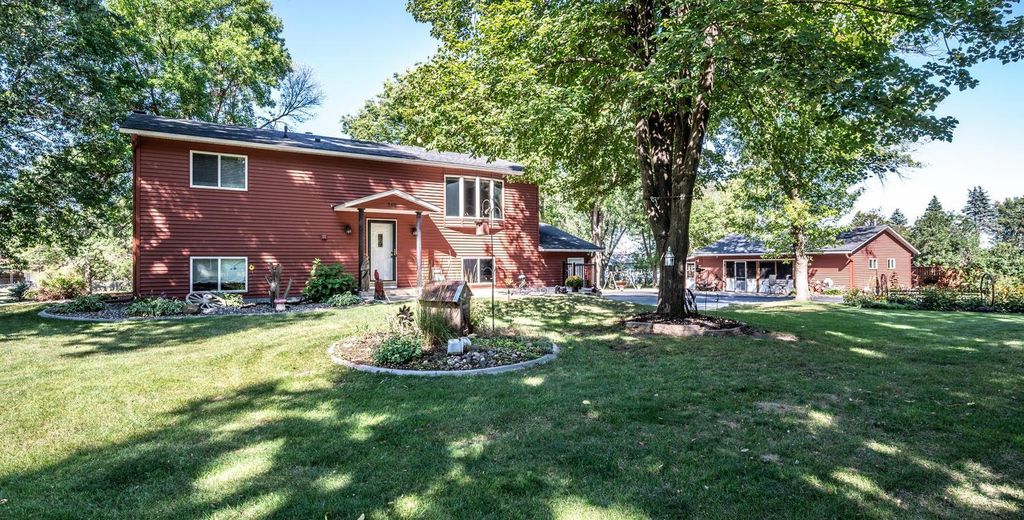 340 31st Street E, Hastings, MN 55033 — exterior