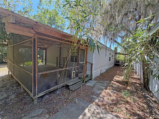 120 PEACH, Hawthorne, FL 32640