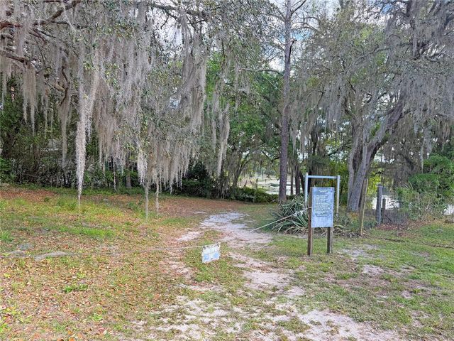 120 PEACH, Hawthorne, FL 32640