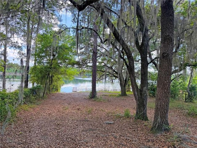 120 PEACH, Hawthorne, FL 32640