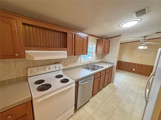 120 PEACH, Hawthorne, FL 32640