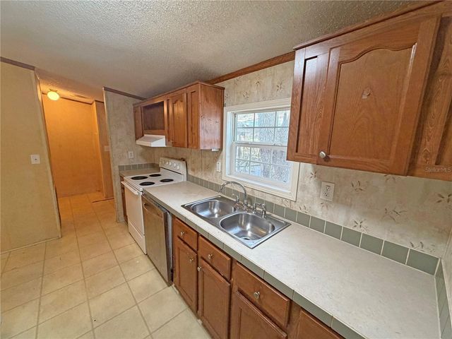 120 PEACH, Hawthorne, FL 32640