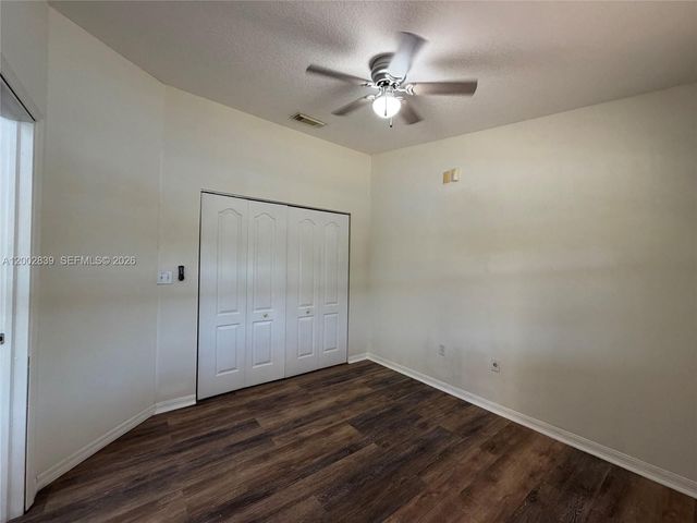 15873 SW 43rd St, Miami, FL 33185