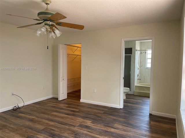 15873 SW 43rd St, Miami, FL 33185