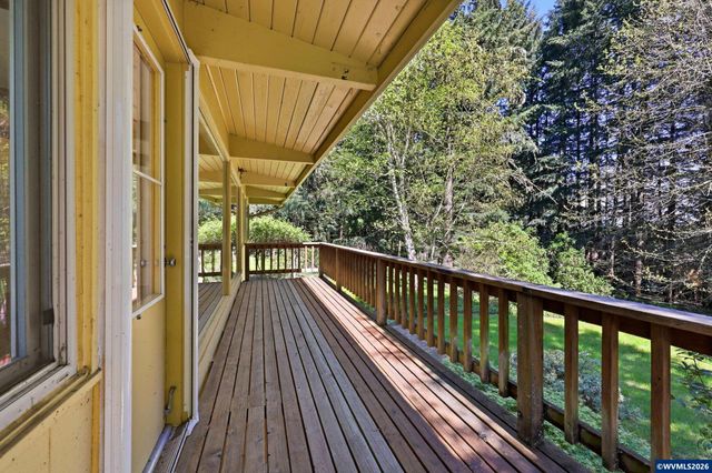 969 NW Camellia Dr, Corvallis, OR 97330