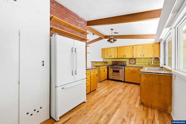 969 NW Camellia Dr, Corvallis, OR 97330