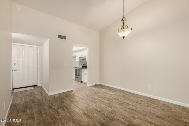 2615 W WILLOW Avenue, Phoenix, AZ 85029