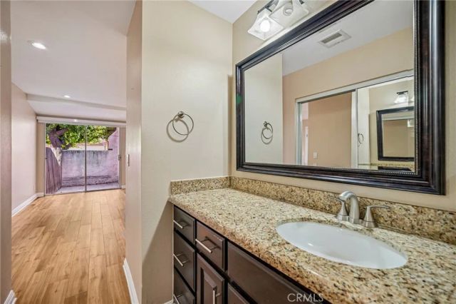 9930 Owensmouth Avenue 10, Chatsworth, CA 91311