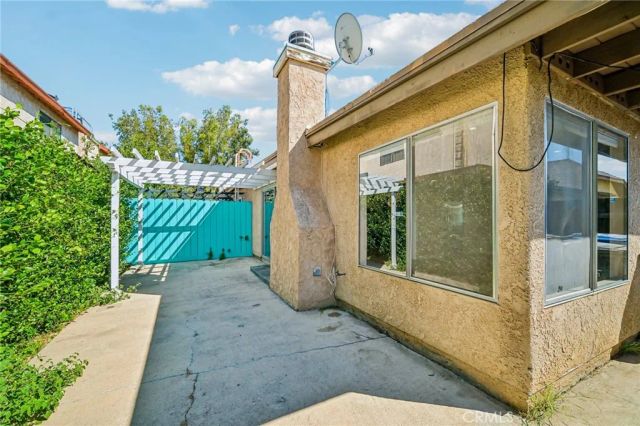 9930 Owensmouth Avenue 10, Chatsworth, CA 91311
