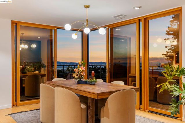 470 Spruce St, Berkeley, CA 94708