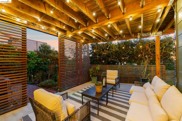 470 Spruce St, Berkeley, CA 94708