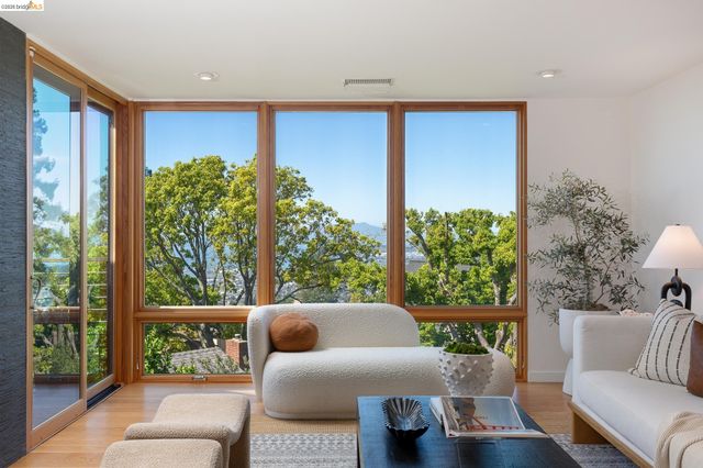 470 Spruce St, Berkeley, CA 94708