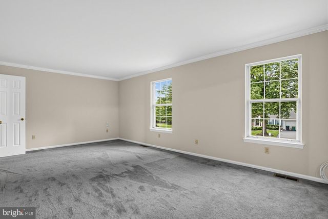1535 WILLOW POND DR, Yardley, PA 19067