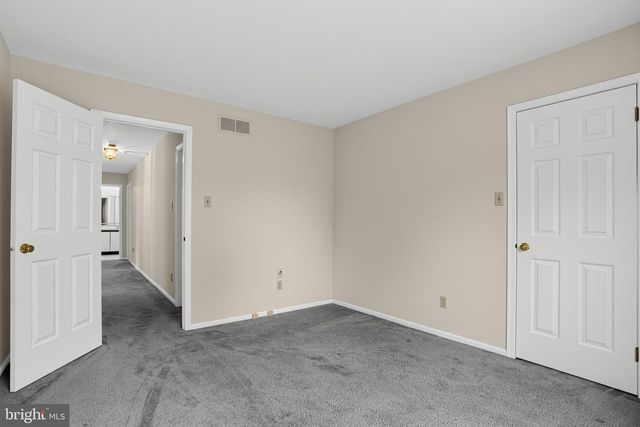 1535 WILLOW POND DR, Yardley, PA 19067