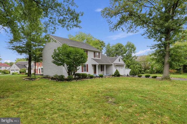 1535 WILLOW POND DR, Yardley, PA 19067