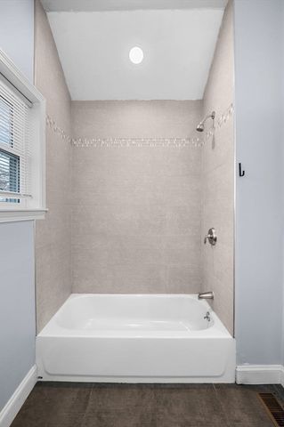15 Rear Argyle St, Revere, MA 02151