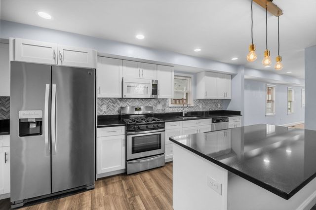 15 Rear Argyle St, Revere, MA 02151