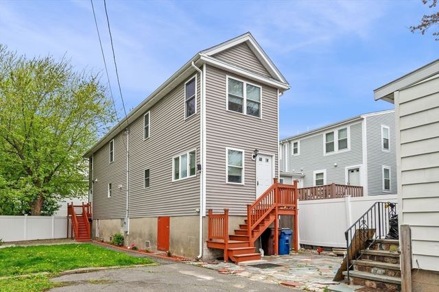 15 Rear Argyle St, Revere, MA 02151