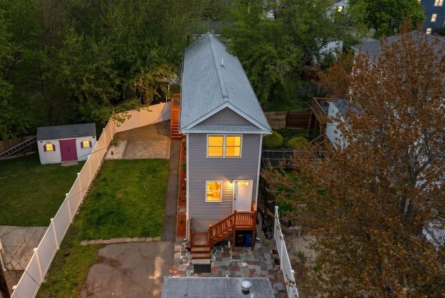 15 Rear Argyle St, Revere, MA 02151