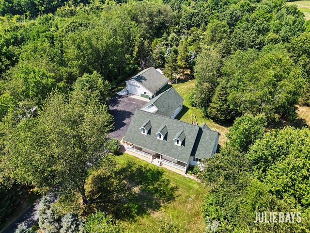 6202 Black Creek Drive, Middleville, MI 49333