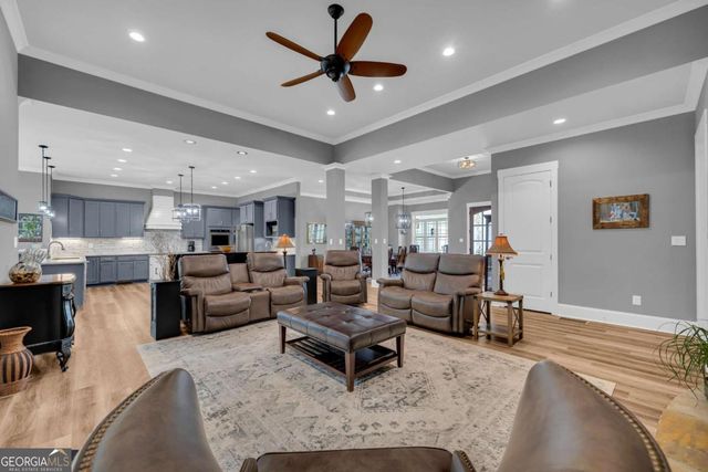 2499 River's Edge Drive, Bogart, GA 30622